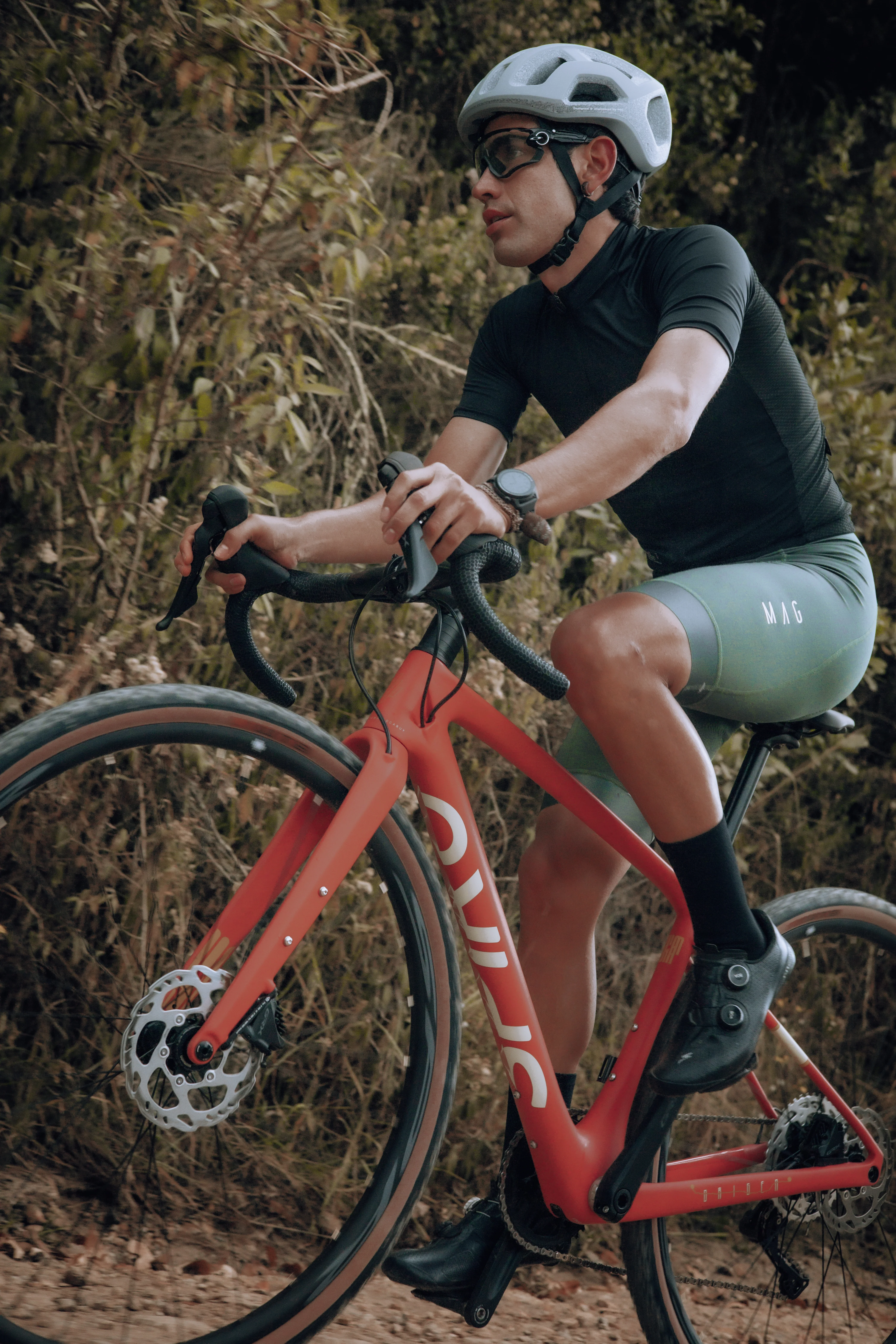 Bicicleta de gravel ORIGEN en carbono con grupo LTWOO GRT de 1x12 velocidades - Image 6