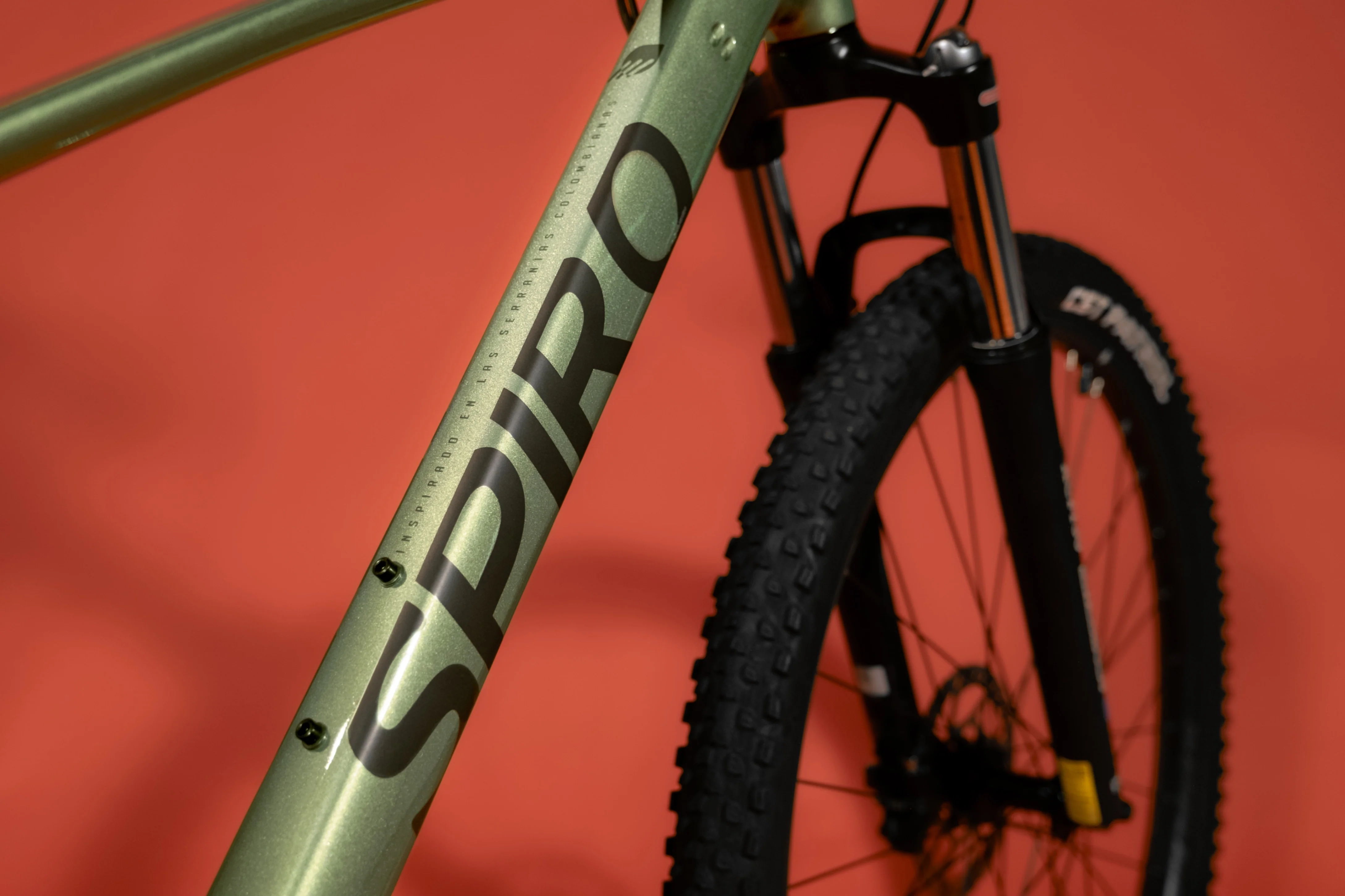 Bicicleta de montaña todo terreno GAIA en aluminio con grupo Shimano Cues - Image 9
