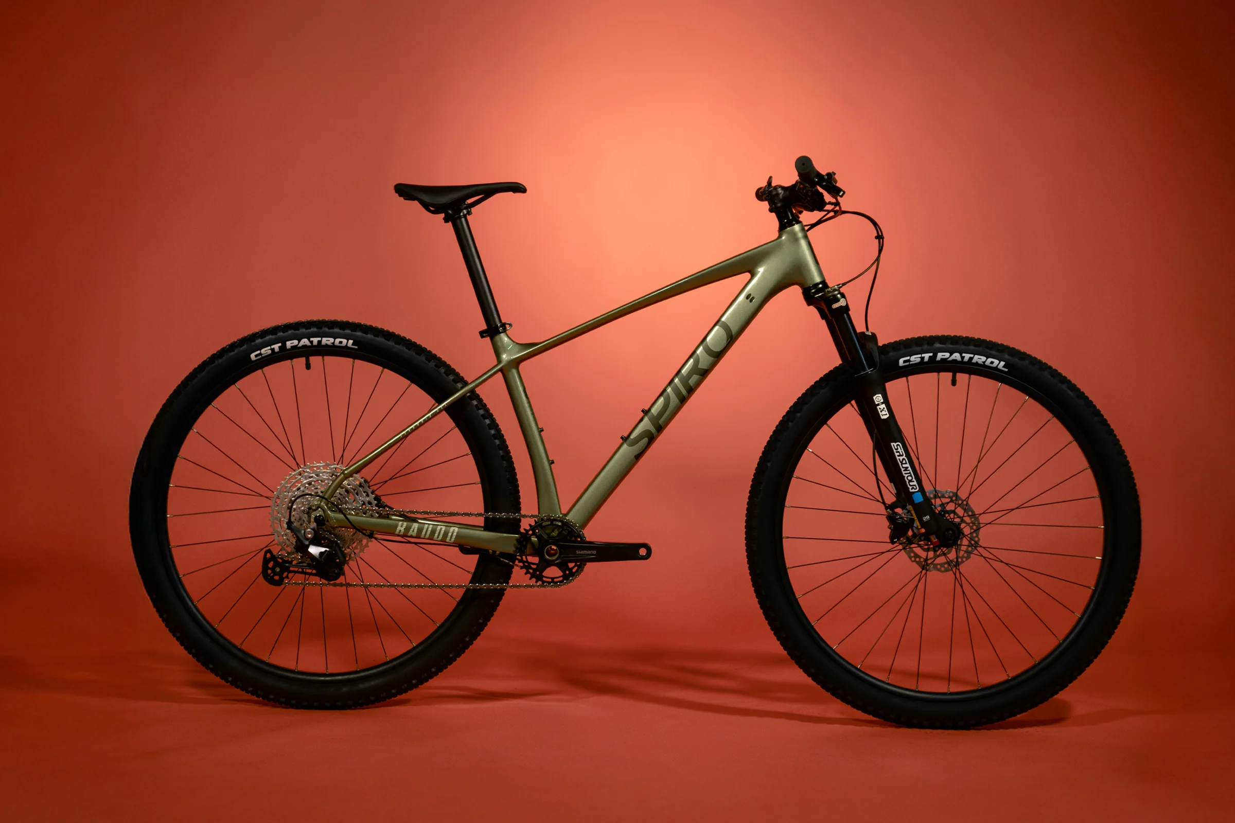 Bicicleta de montaña todo terreno GAIA en aluminio con grupo Shimano Deore NS