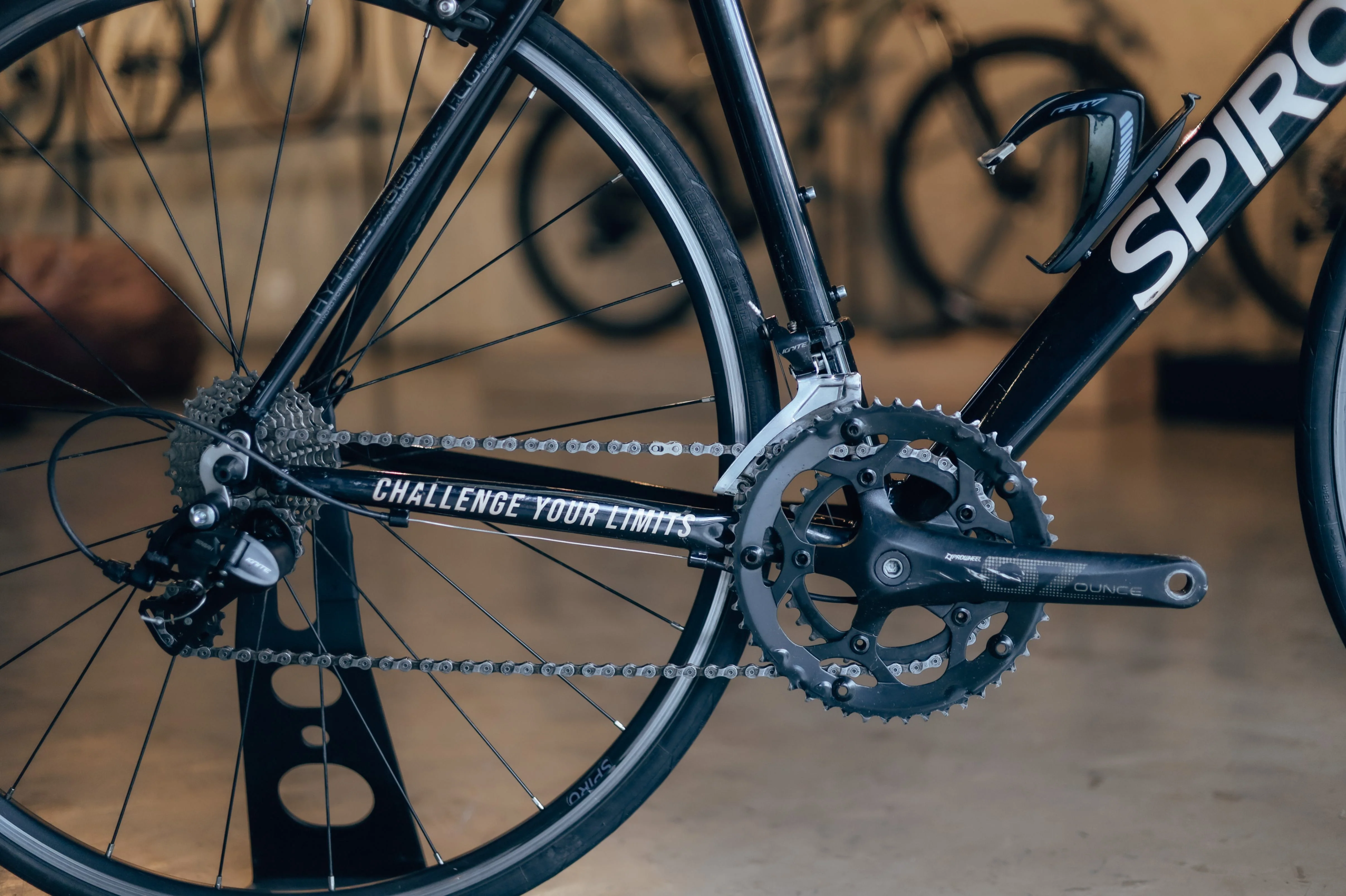 Bicicleta de ruta SPIRO MÍTICA en aluminio talla L - USADA - Image 2
