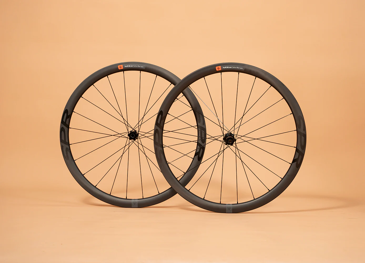Ruedas en carbono para bicicleta de ruta y freno de disco perfil 38 mm SPR RACE LEGEND